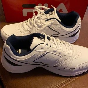 Never worn FILA men’s shoe size 8.5